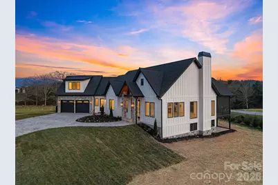 133 Golden Pasture Drive, Fletcher, NC 28732 - Photo 3