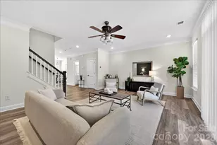 10436 Glenmere Crk Cir, Charlotte, NC 28262 - Photo 15