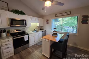 283 Tinequa Dr, Brevard, NC 28712 - Photo 13