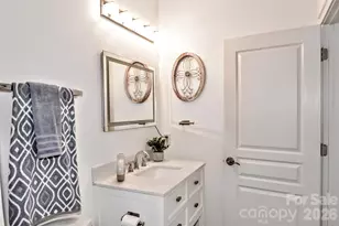 115 E Park Ave, Charlotte, NC 28203 - Photo 29