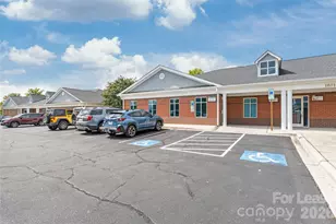 10316 Feldfarm Ln, Charlotte, NC 28210 - Photo 1
