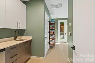 2716 N Davidson St, Charlotte, NC 28205 - Photo 5