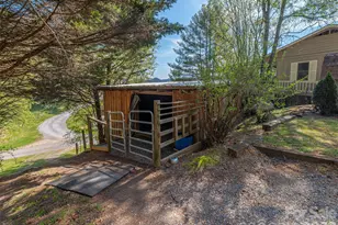 55 Round Top Rd, Waynesville, NC 28785 - Photo 27