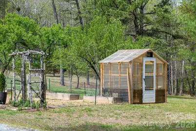 3860 Dixon Hill Place, Lenoir, NC 28645 - Photo 9