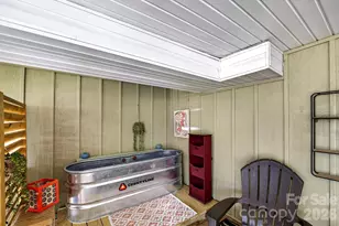 3860 Dixon Hill Pl, Lenoir, NC 28645 - Photo 23
