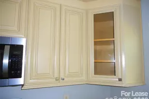 9205 Bellegarde Dr, Charlotte, NC 28277 - Photo 9