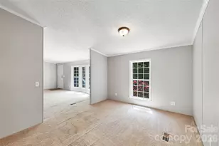 98 Fork Ridge Ln, Hendersonville, NC 28792 - Photo 7