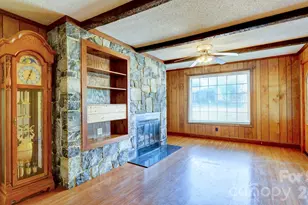 2403 W C St, Kannapolis, NC 28081 - Photo 9