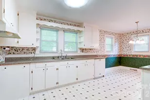 2403 W C St, Kannapolis, NC 28081 - Photo 3