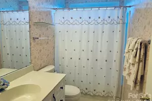 208 Dartcrest Dr, Hendersonville, NC 28792 - Photo 23