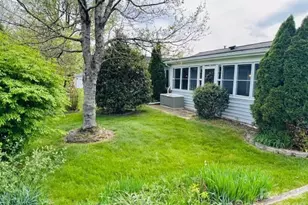 208 Dartcrest Dr, Hendersonville, NC 28792 - Photo 3