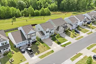 134 Fairfield Dr, Troutman, NC 28166 - Photo 35