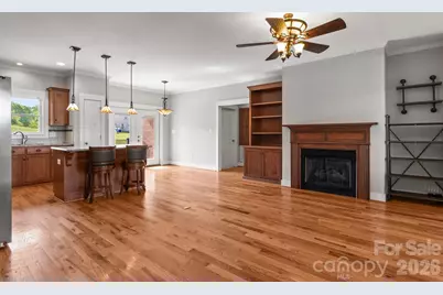 2411 Carriage Lane, Lincolnton, NC 28092 - Photo 5