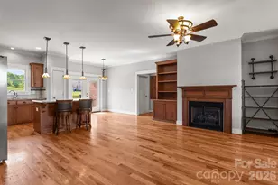 2411 Carriage Ln, Lincolnton, NC 28092 - Photo 5