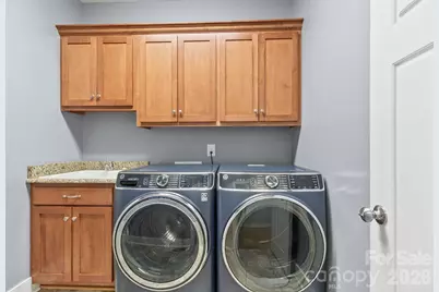 2411 Carriage Lane, Lincolnton, NC 28092 - Photo 15