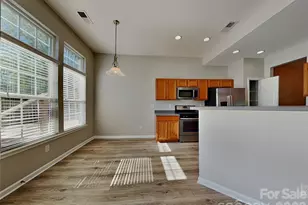 2507 Post Oak Ln, Gastonia, NC 28056 - Photo 3