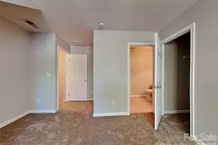 2507 Post Oak Ln, Gastonia, NC 28056 - Photo 17