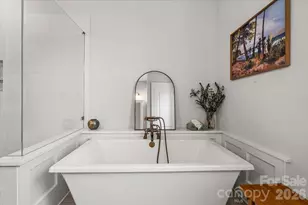559 Preservation Dr, Fort Mill, SC 29715 - Photo 3