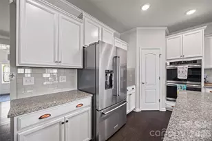 16815 Lookout Landing Ln, Charlotte, NC 28278 - Photo 13