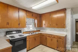 428 Melrose St SW, Lenoir, NC 28645 - Photo 11