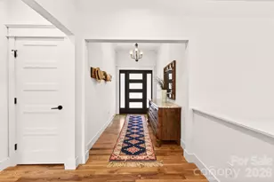77 Village Pointe Ln, Asheville, NC 28803 - Photo 3