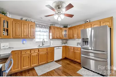 5507 Land Harbour Drive, Granite Falls, NC 28630 - Photo 9