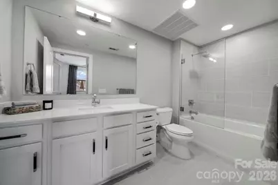 2401 Euclid Avenue #301, Charlotte, NC 28203 - Photo 11