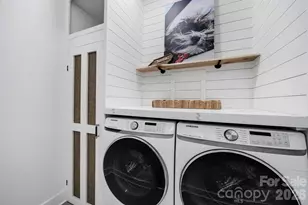 2401 Euclid Ave, Charlotte, NC 28203 - Photo 15