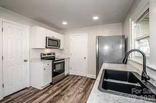 107 Rose St, Mount Holly, NC 28120 - Photo 21