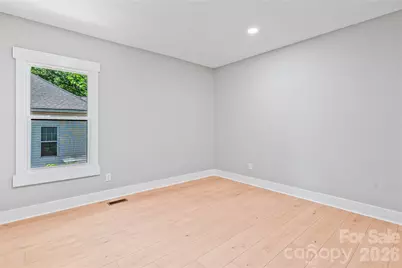 4510 Wildwood Avenue, Charlotte, NC 28208 - Photo 5