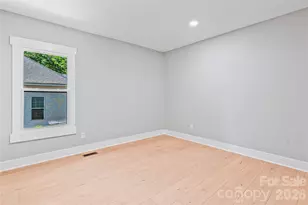 4510 Wildwood Ave, Charlotte, NC 28208 - Photo 5