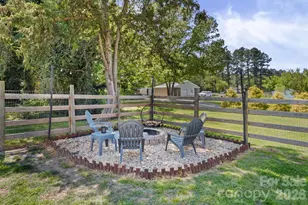 9215 Stokes Ferry Rd, Salisbury, NC 28146 - Photo 19