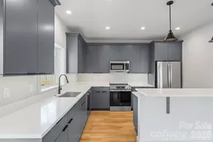 34 Fern St, Asheville, NC 28803 - Photo 11