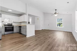 110 Camforth Dr, Mooresville, NC 28117 - Photo 17