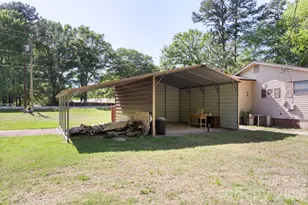 5208 Hickory Grove Rd, Mount Holly, NC 28120 - Photo 27