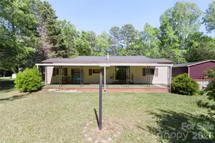 5208 Hickory Grove Rd, Mount Holly, NC 28120 - Photo 5