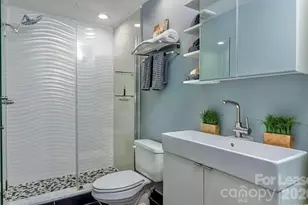 2125 Southend Dr, Charlotte, NC 28203 - Photo 13