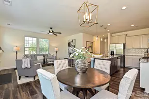 9238 Glenburn Ln, Charlotte, NC 28278 - Photo 11