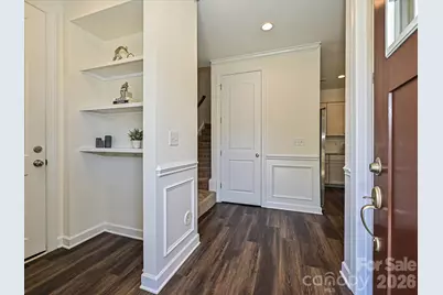 9238 Glenburn Lane, Charlotte, NC 28278 - Photo 3