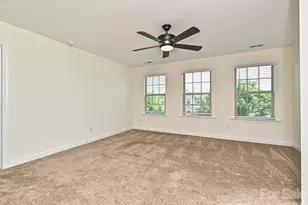 9238 Glenburn Ln, Charlotte, NC 28278 - Photo 17