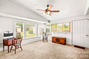 155 Parkertown Rd, Mooresville, NC 28115 - Photo 17