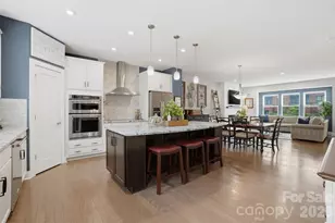 18017 Nolita Ln, Charlotte, NC 28204 - Photo 13