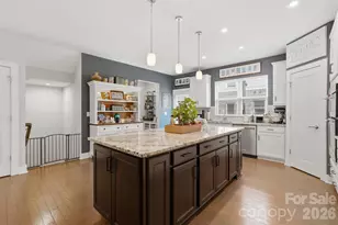 18017 Nolita Ln, Charlotte, NC 28204 - Photo 11