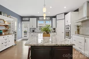 18017 Nolita Ln, Charlotte, NC 28204 - Photo 11