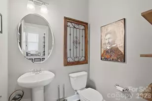 18017 Nolita Ln, Charlotte, NC 28204 - Photo 15