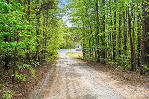 8836 Summerhill Dr, Waxhaw, NC 28173 - Photo 5