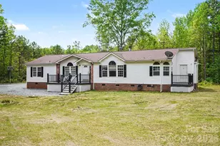 8836 Summerhill Dr, Waxhaw, NC 28173 - Photo 3