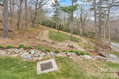 7054 Grandview Circle, Newland, NC 28657 - Photo 11