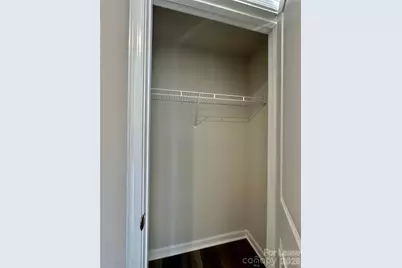 8038 Sinnet Place, Charlotte, NC 28269 - Photo 5