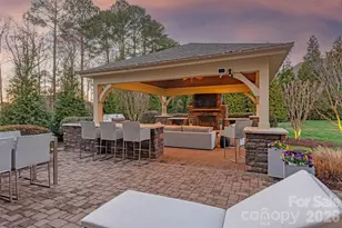 18502 Clavemorr Castle Ct, Charlotte, NC 28277 - Photo 7